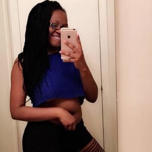 Meet your Posher, Karleena